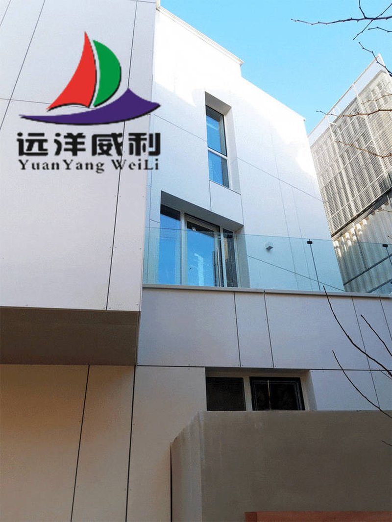 Análise de caso de casa vermelha em rede construída na Coreia do Sul usando placas de Willie do Oceano